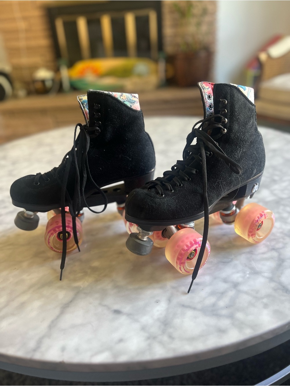 Moxi Lolly Women's Roller Skates - Black with Orange Wheels, Size 6 - Picture 3 of 5